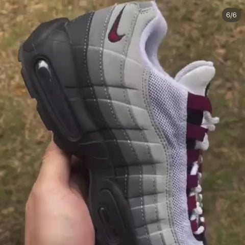 Nike air Max cortège 95 disponible
